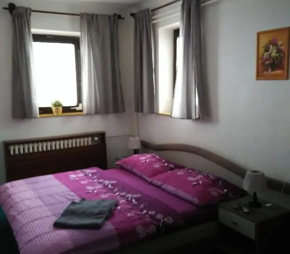 Rozarka Dolni Dvur