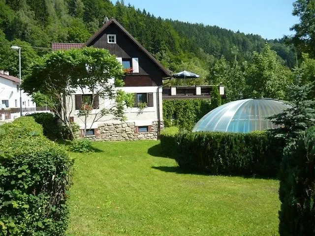 Rozarka Dolni Dvur
